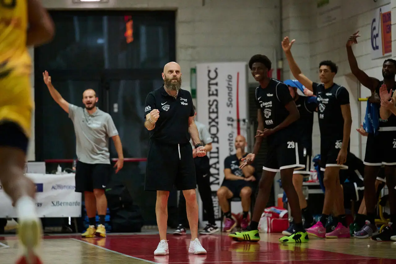 l273891082440-tml2270613714689-102170383573-1758811306537287