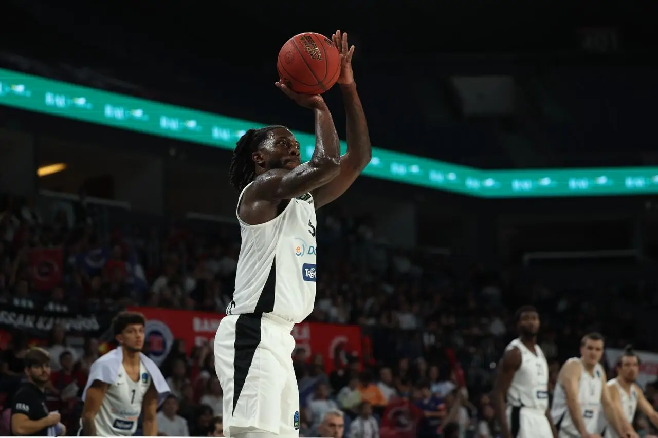 l273891082440-tml2270613714689-141059970261-1729102821837003