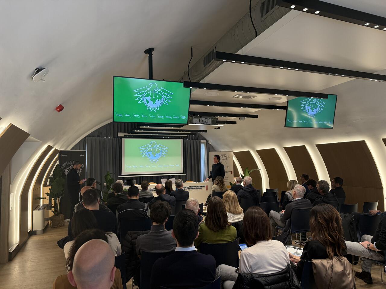 l273891082440-tml2270613714689-163071677653-1744730846520381