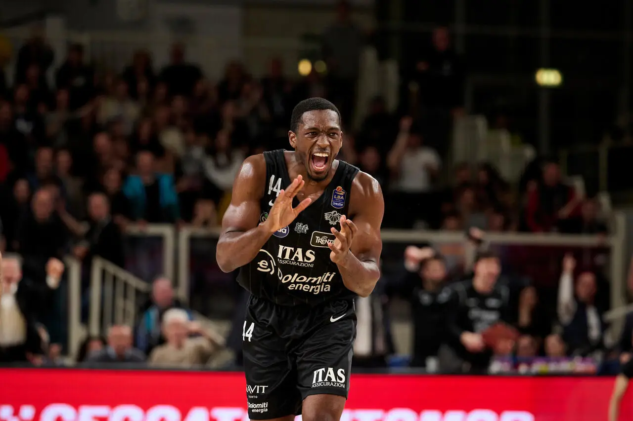 l273891082440-tml2270613714689-257829393621-1714729933864159