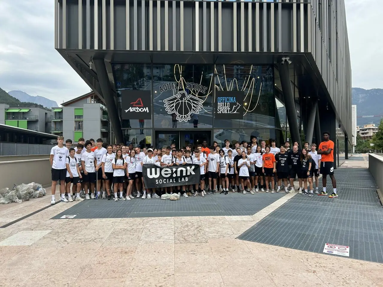 l273891082440-tml2270613714689-472846193877-1743605823229914