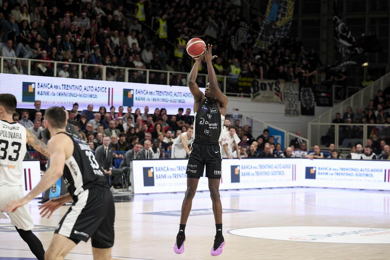 l273891082440-tml2270613714689-479288644821-1737126427797233