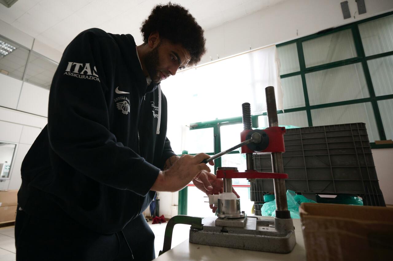 l273891082440-tml2270613714689-507205932245-1743236196897079