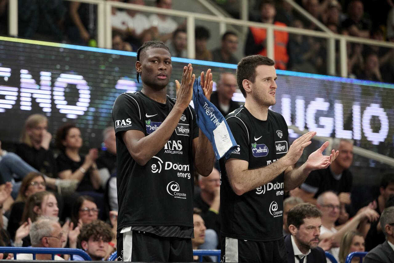 l273891082440-tml2270613714689-538881316053-1747990936551152