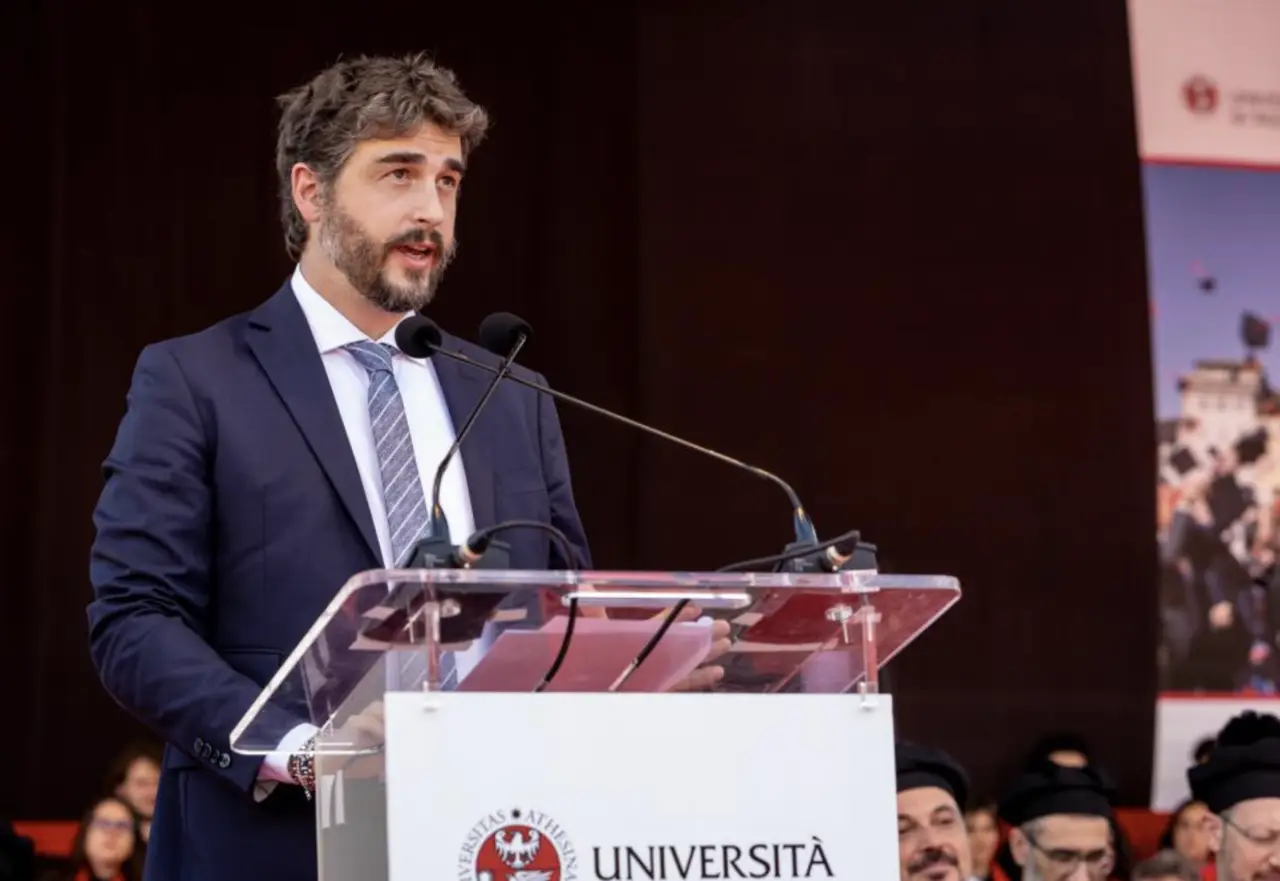 l273891082440-tml2270613714689-8184419541-1715345016107397