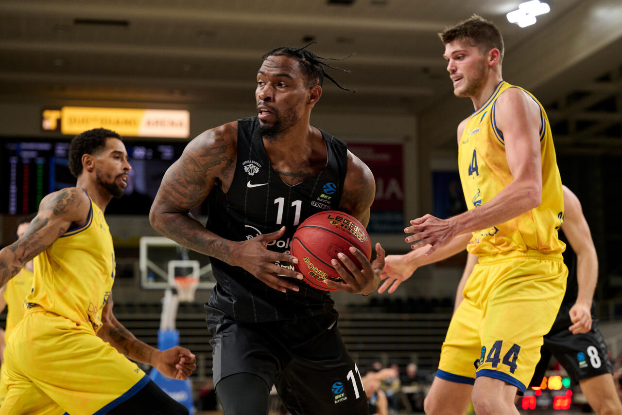 l0-tml2270613714689-95560160469-1697662159298064