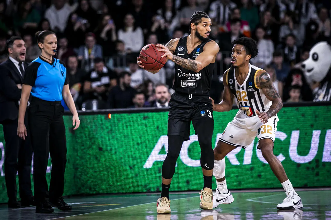 l0-tml2270613714689-95694378197-1706033420738247