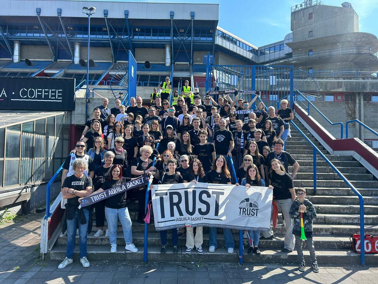 l273891082440-tml2270613714689-344534045909-1756125994128347