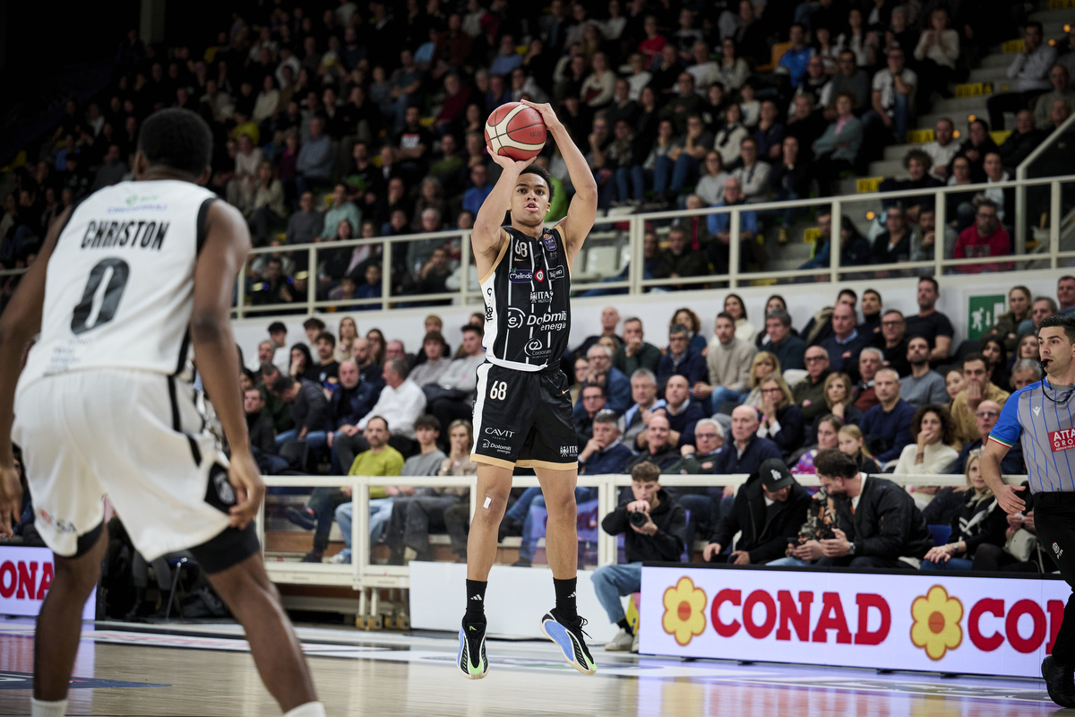 Serie A, LBA, tredicesima giornata, Dolomiti Energia Trentino vs Apu Old Wild West Udine