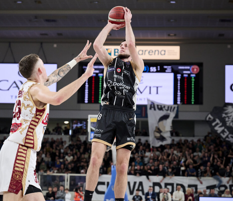 Serie A, LBA, undicesima giornata, Dolomiti Energia Trentino Vs Umana Reyer Venezia