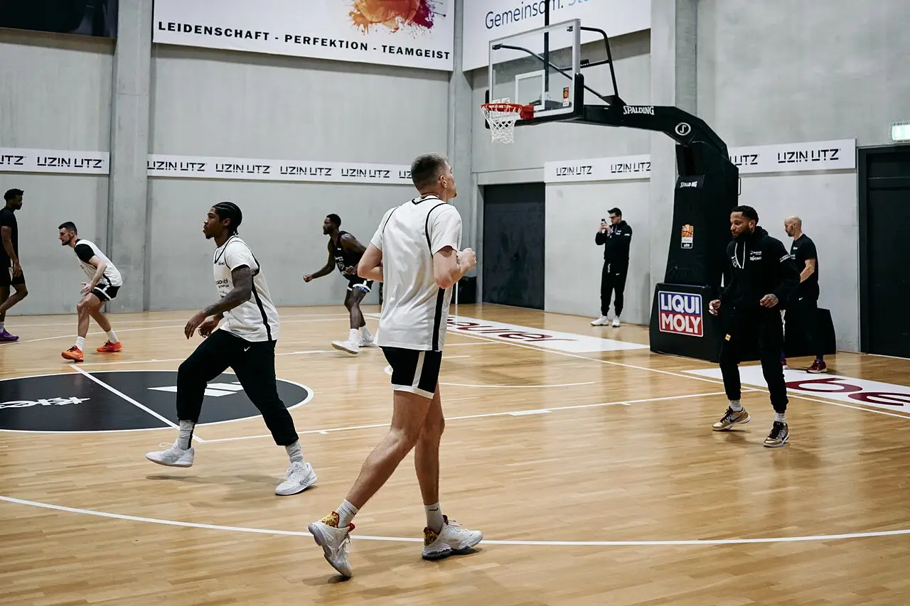 l273891082440-tml2270613714689-15197295829-1764948149866344