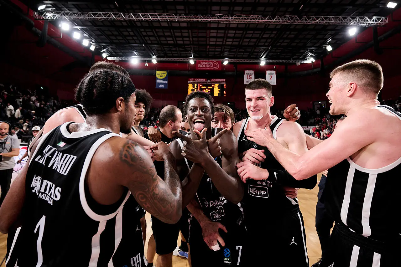 l273891082440-tml2270613714689-238535595221-1765314917934312