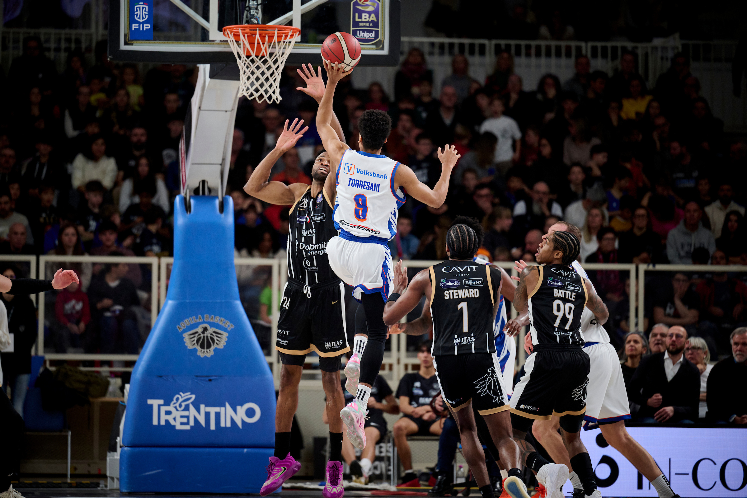 Serie A, LBA, nona giornata, Dolomiti Energia Trentino Vs Nutribullet Treviso