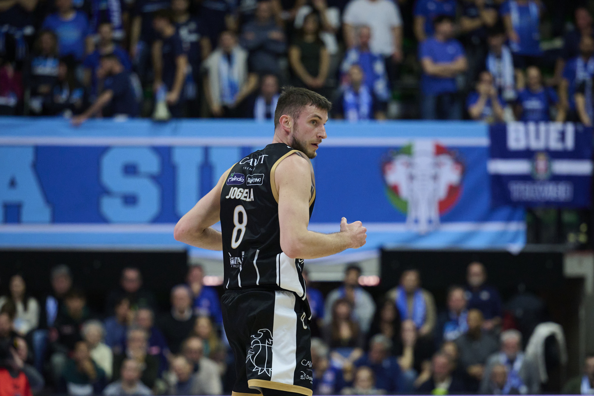 Serie A, LBA, diciassettesima giornata, Nutribullet Treviso vs Dolomiti Energia Trentino