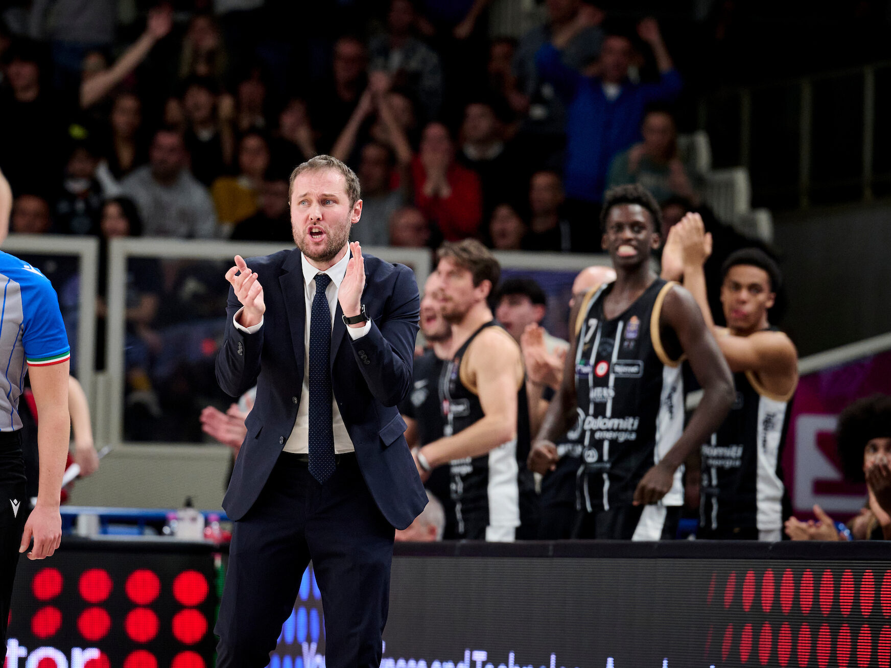 Serie A, LBA, undicesima giornata, Dolomiti Energia Trentino Vs Umana Reyer Venezia