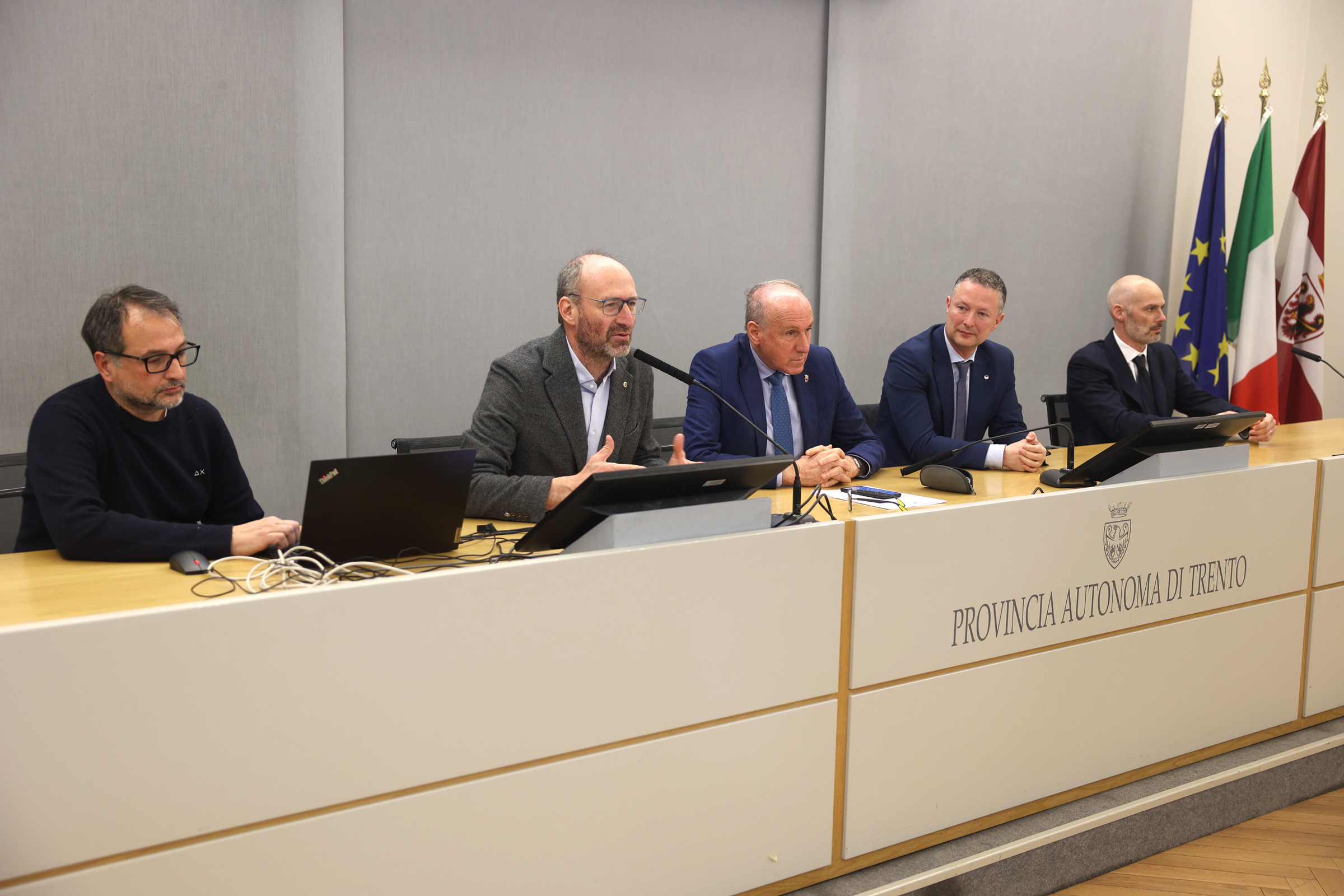 Presentazione Pump up the Jam - Gottardi Tonina