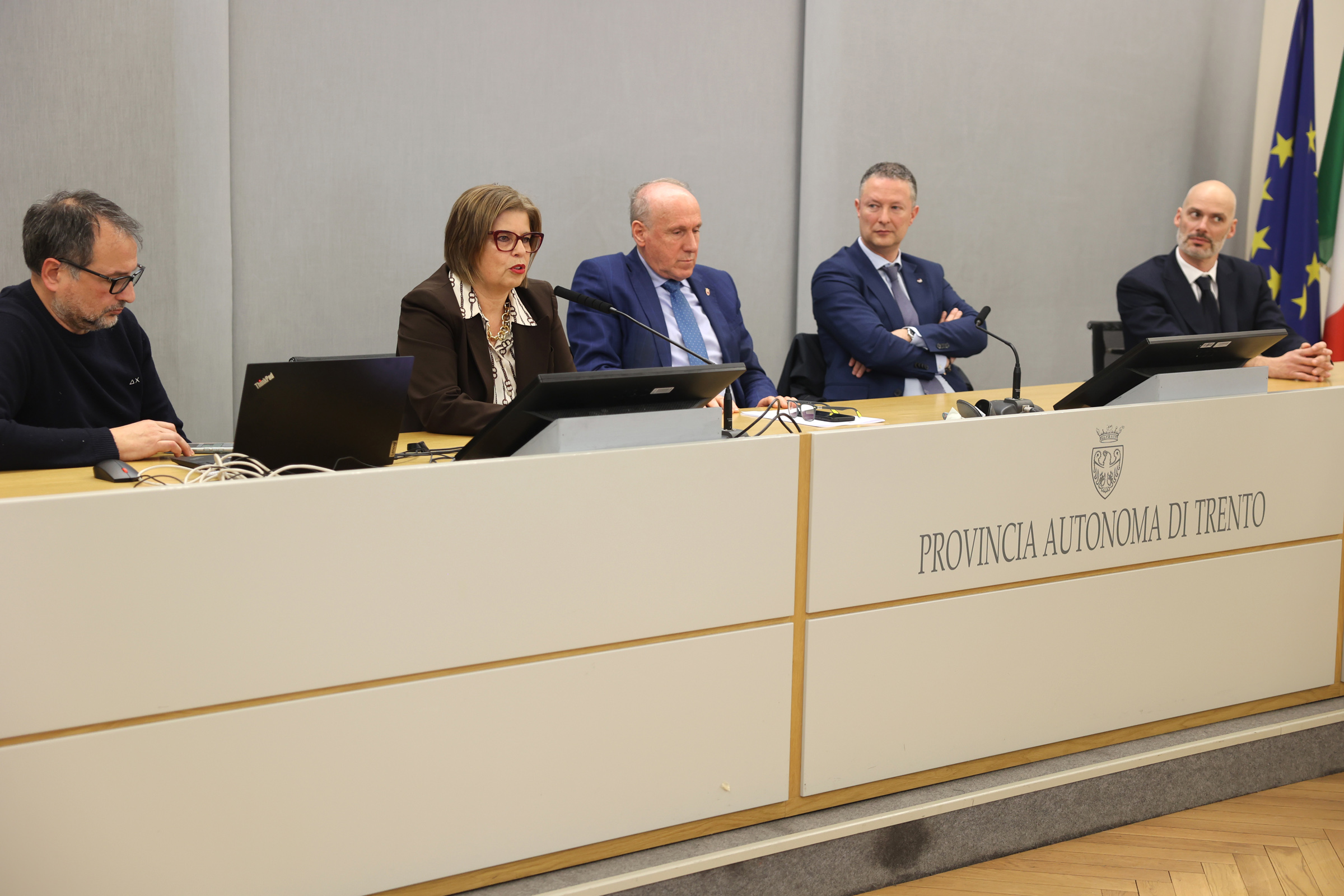 Presentazione Pump up the Jam - Gottardi Tonina