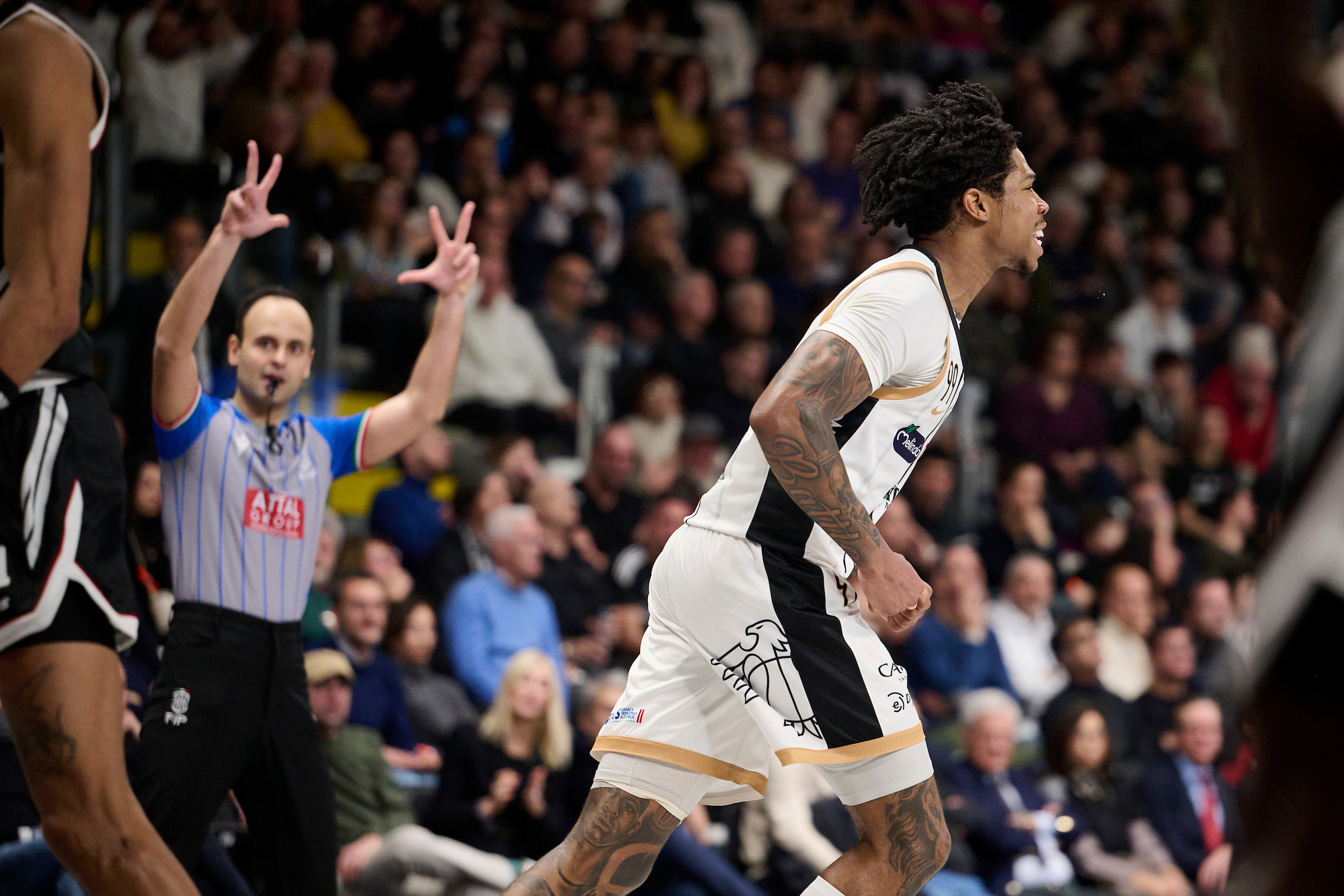 Serie A, LBA, diciottesima giornata, Olidata Virtus Bologna VS Dolomiti Energia Trentino