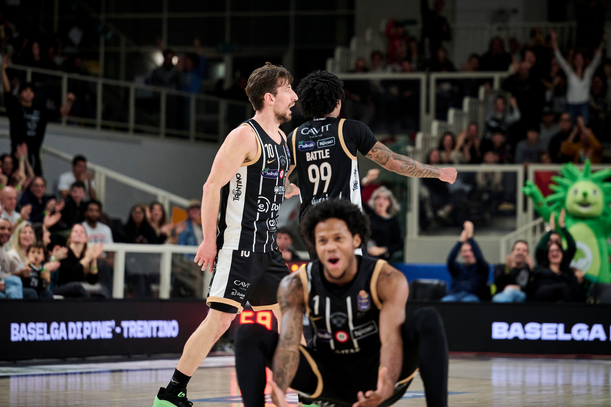 Serie A, LBA, diciannovesima giornata, Dolomiti Energia Trentino Vs Openjobmetis Varese