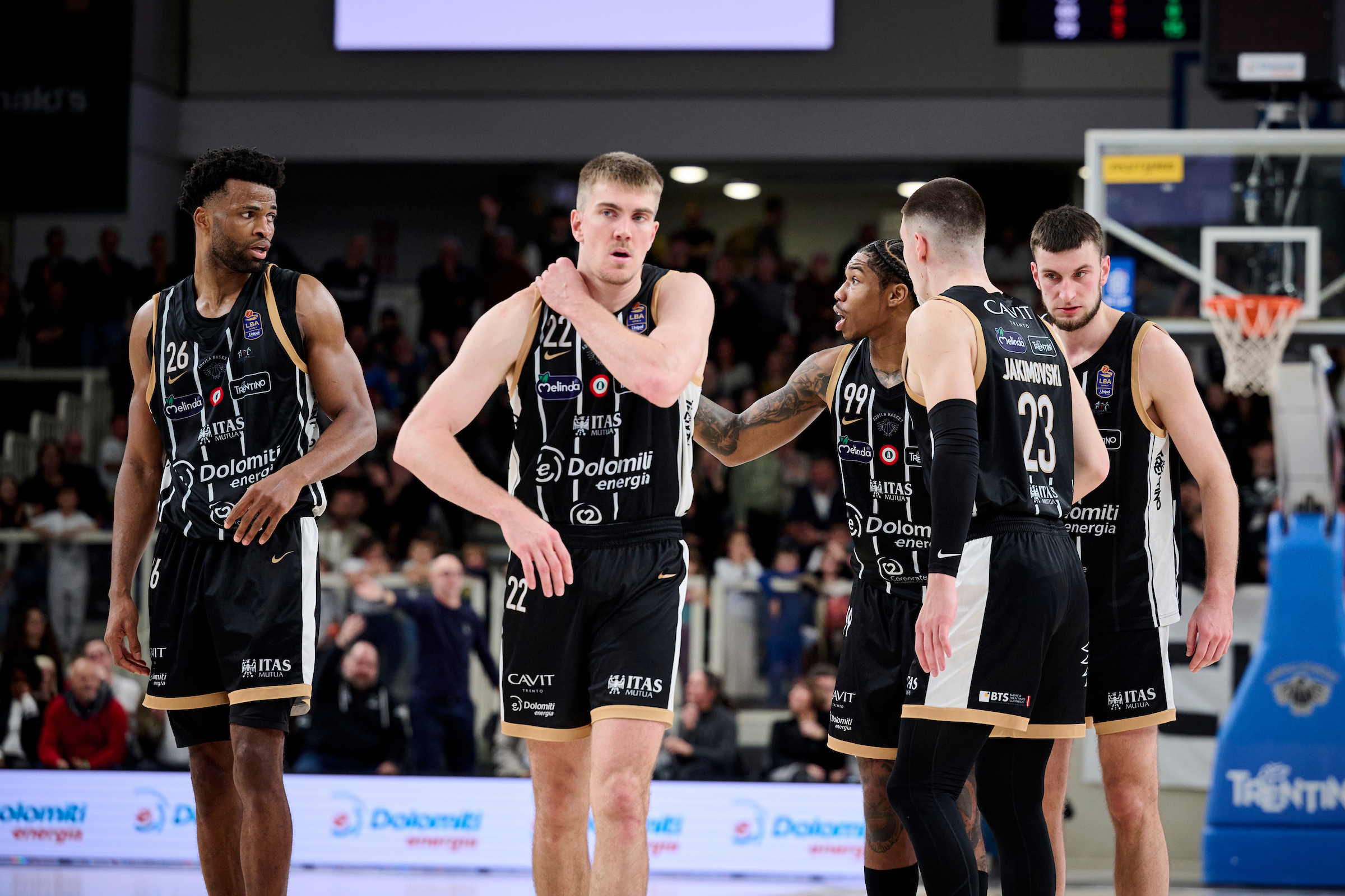 Serie A, LBA, undicesima giornata, Dolomiti Energia Trentino Vs Umana Reyer Venezia