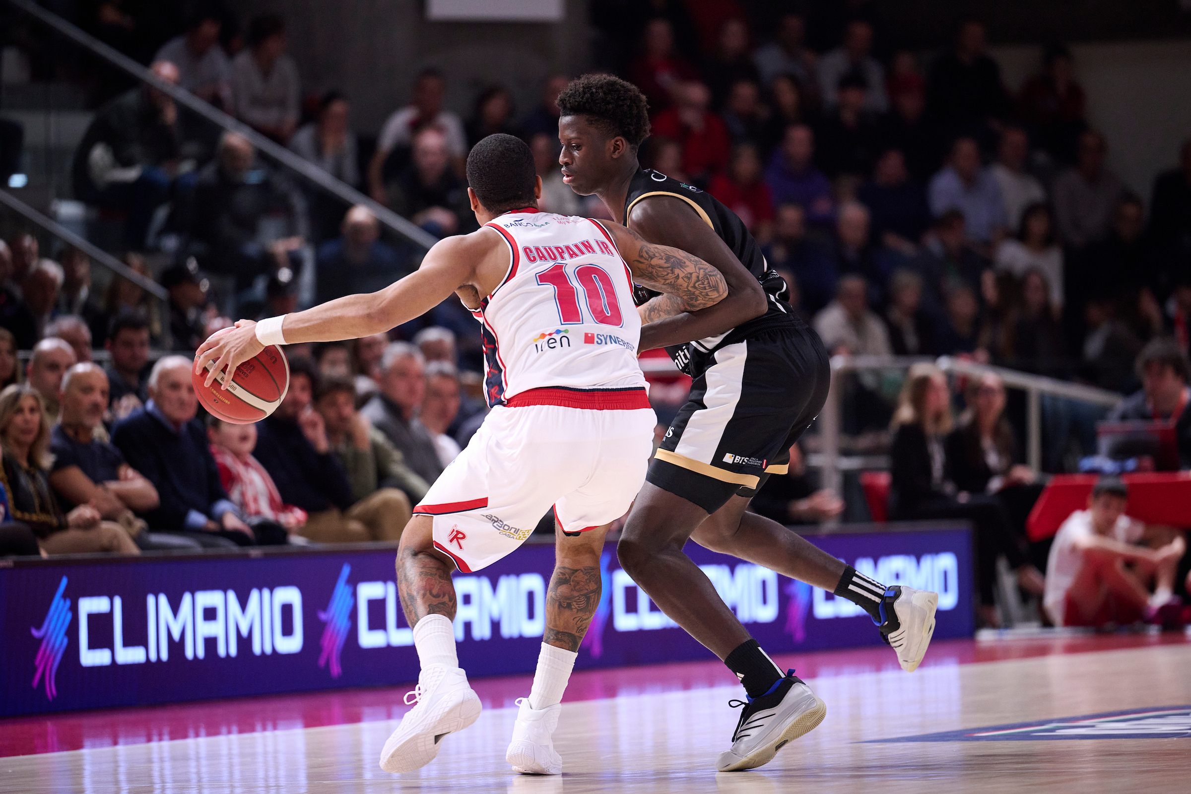 Serie A, LBA, dodicesima giornata, UNA Hotels Reggio Emilia VS Dolomiti Energia Trentino