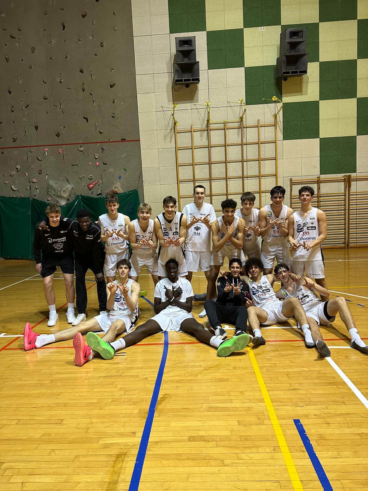 Under 17 esultano per la qualificazione alle finali nazionali