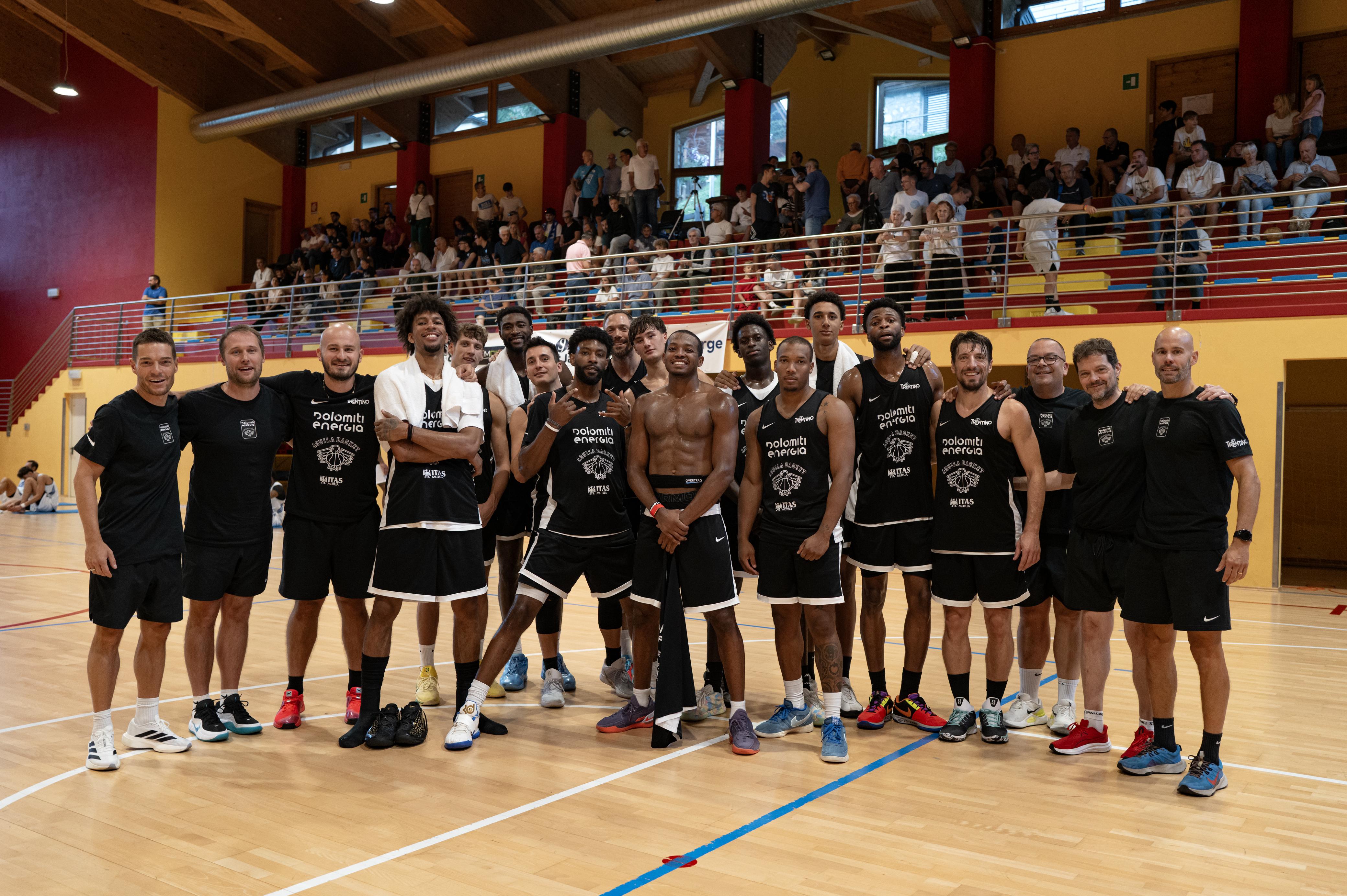 Foto di squadra a Livigno