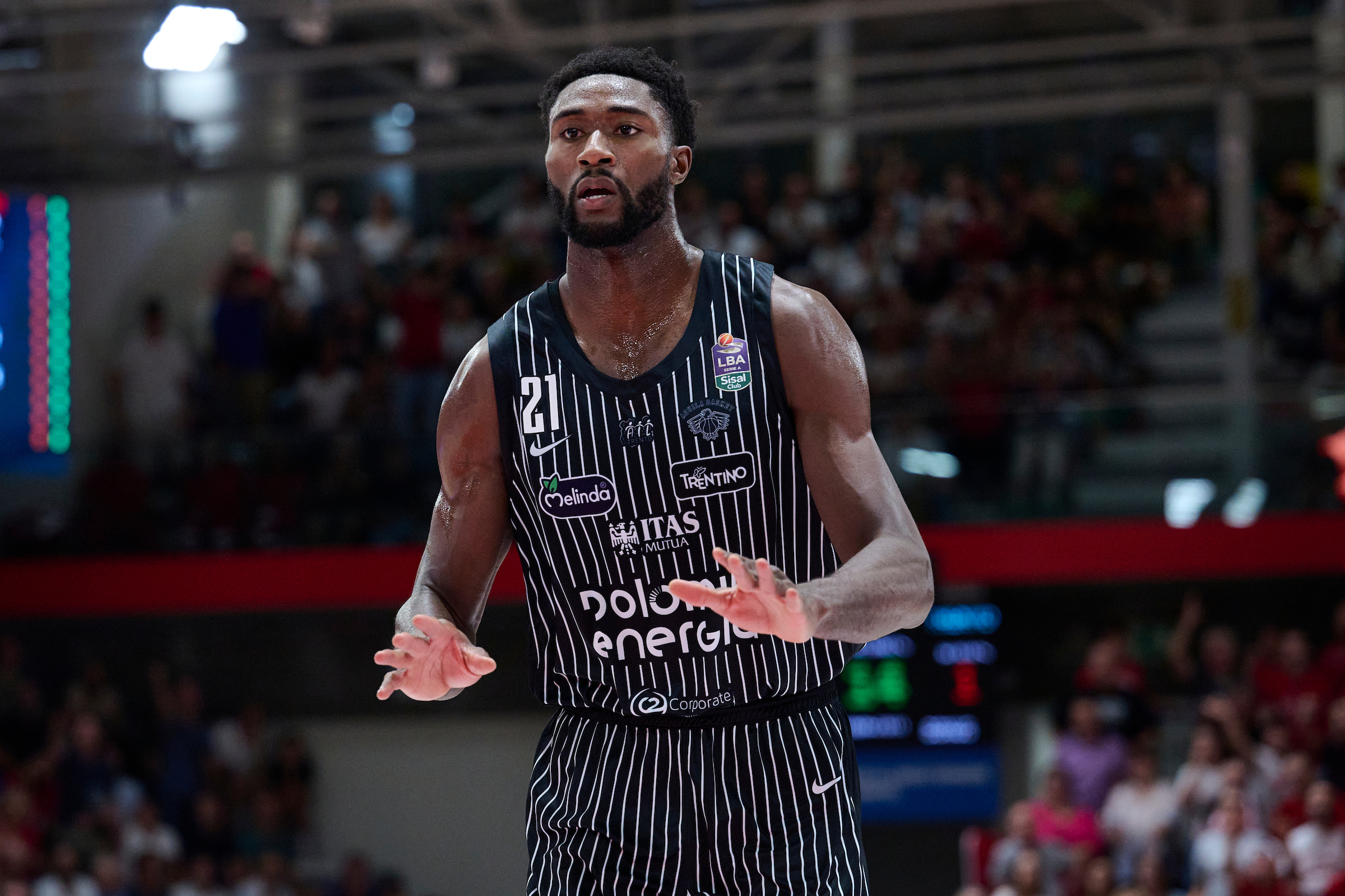LBA Sisal, Serie A, Prima giornata, Una Hotels Reggio Emilia VS Dolomiti Energia Trentino